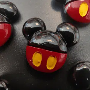 Koelkastmagneten Mickey (5 stuks) 4 Koelkastmagneetjes in de vorm van het hoofd van Mickey Mouse met een sterk Neodymium magneetje