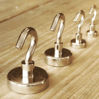 Magneet haak (Neodymium - zes maten) 2 Magneet haak met ruimere boog