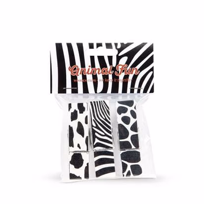 Drie magneetknijpers met zwart-witte zebra en luipaard prints in de verpakking
