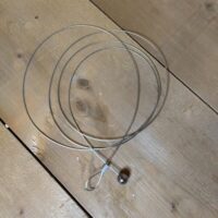 Maak van je muur een persoonlijke galerij met ons magnetisch fotokoord. Eenvoudig, elegant en perfect voor elke ruimte in huis.