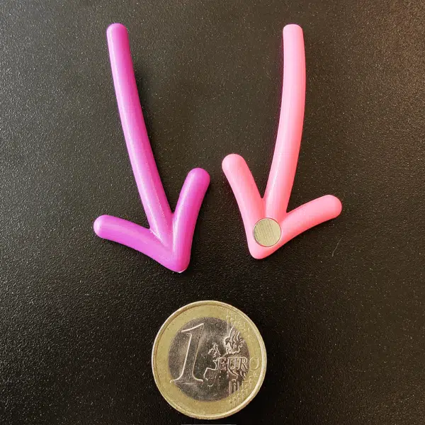 Twee pijl magneetjes in roze en lila