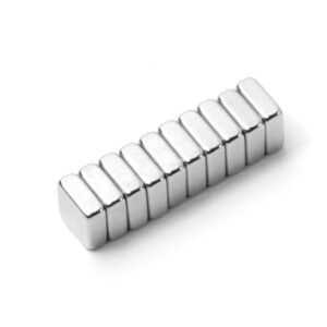 Blokmagneet 5x5x2mm (N45) Houdkracht 650 gr. 3 Blokmagneetjes 5 mm