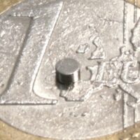 Mini magneetje 2 x 1 mm