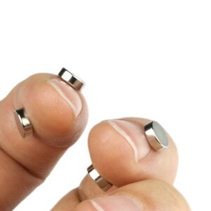 Neodymium Schijfmagneet 6 mm (trekkracht 400 gram tot 2,1 kg) 4 Schijfmagneetjes 6 mm x 2 mm