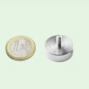 Potmagneet met schroefdraad 20 mm M4 (max trekkracht 13 kilo) 2 Potmagneet 20 mm met schroefdraad