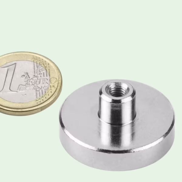 Potmagneet draadbus 32 mm M5 (max trekkracht 40 kilo) 1 Potmagneet 32 mm met draadbus