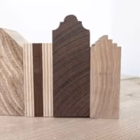 Zes houten Hollandse huisjes (handgemaakt en met magneten) 5 Handgemaakte houten huizen van verschillende kleuren hout