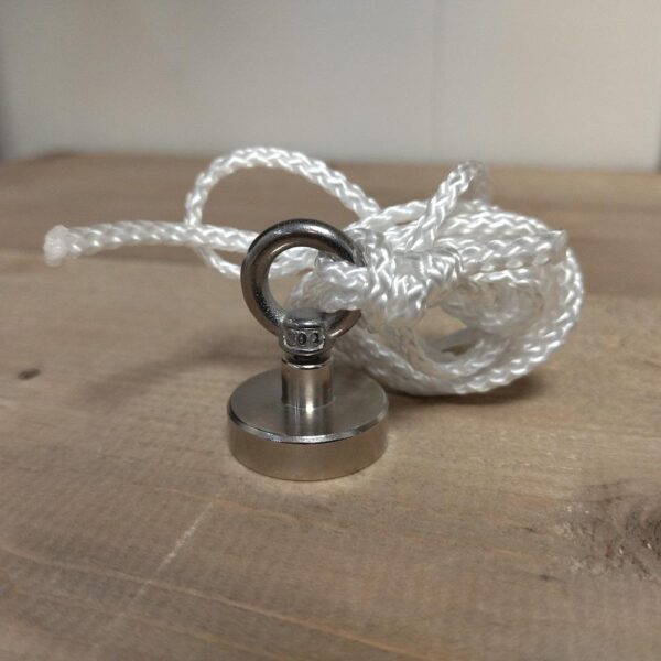 Jeu de Boules magneet 1 Jeu de Boules magneet met 1 meter touw