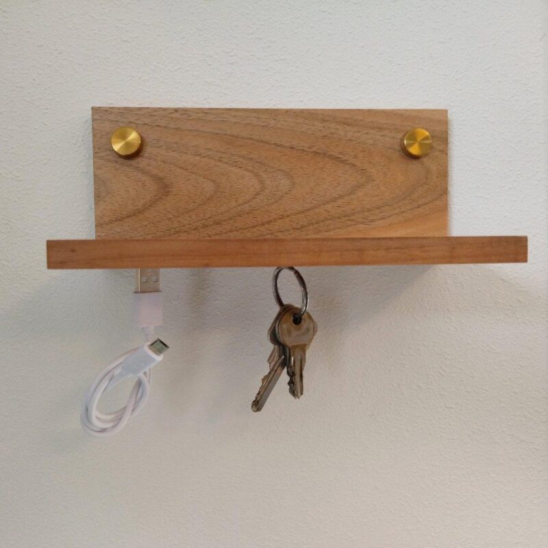 Sanni Shoo Schlüsselbrett Holz mit Ablage, Key Holder, Wand-Organizer