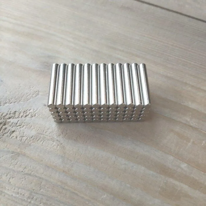 Staafmagneet 4mm x 25mm