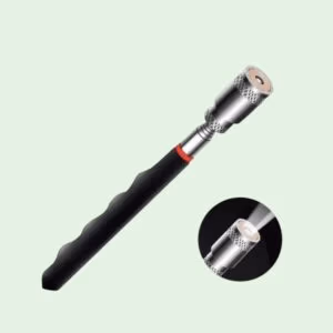 Telescoop magneet met lampje - Houdkracht 4,5 kilo 2 Telescoop magneet met lampje en houdkracht tot wel 4,5 kilo. Lengte circa 80 centimeter