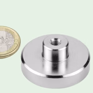 Potmagneet draadbus 42 mm M5 (max trekkracht 66 kilo) 2 Potmagneten met draadbus 40 mm