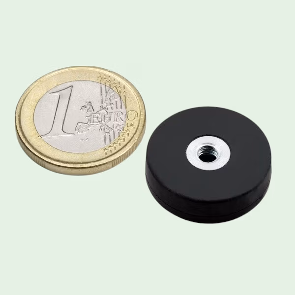 Rubberen magneet met schroefdraad