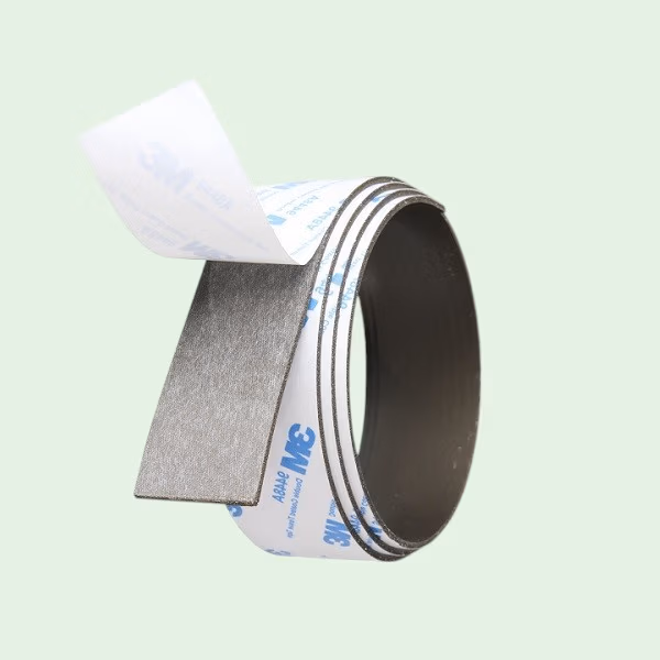 Neodymium magneetband van 20mm breed op een rol