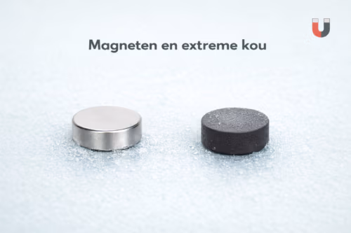 Magneten op een koude ondergrond, illustratie van hoe magneten reageren bij extreme kou – MagneetjesWinkel.nl